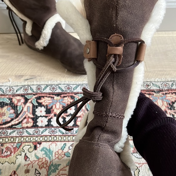 Eddie Bauer suede and sherling boots sz 8 - Picture 8 of 8